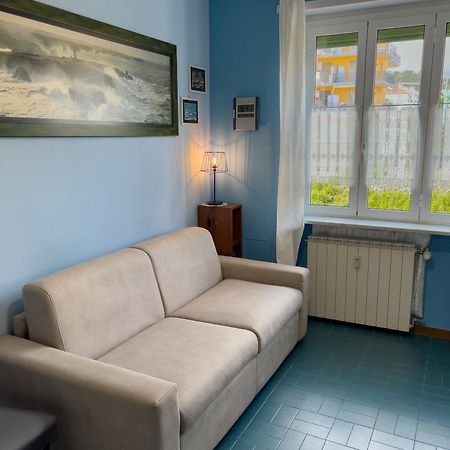 Casa Carlotta Lejlighed San Bartolomeo Al Mare Eksteriør billede