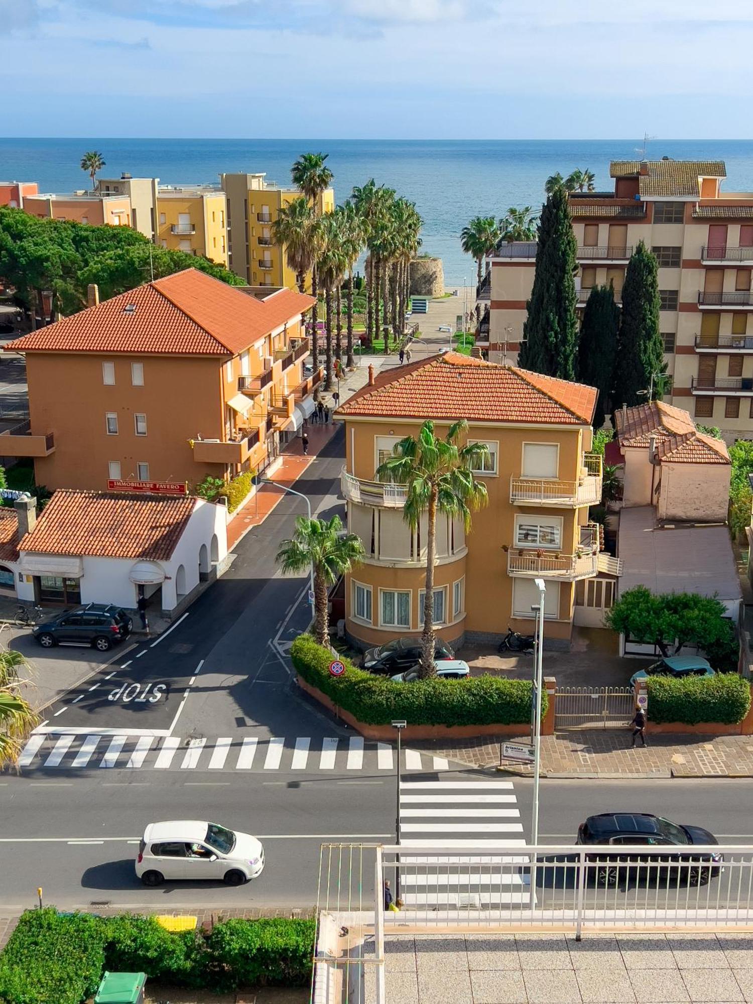 Casa Carlotta Lejlighed San Bartolomeo Al Mare Eksteriør billede